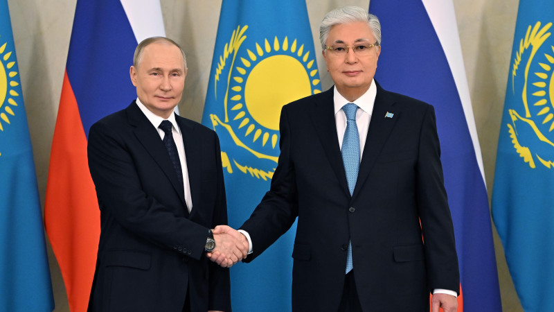 tengrinewskz's tweet card. 11–12 ноября Президент Касым-Жомарт Токаев совершит государственный визит в Россию, передаёт Tengrinews.kz со ссылкой на Акорду.