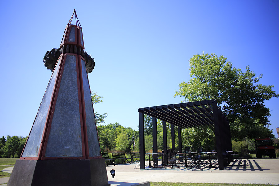 RedWolvesWBB's tweet card. IU Advancement