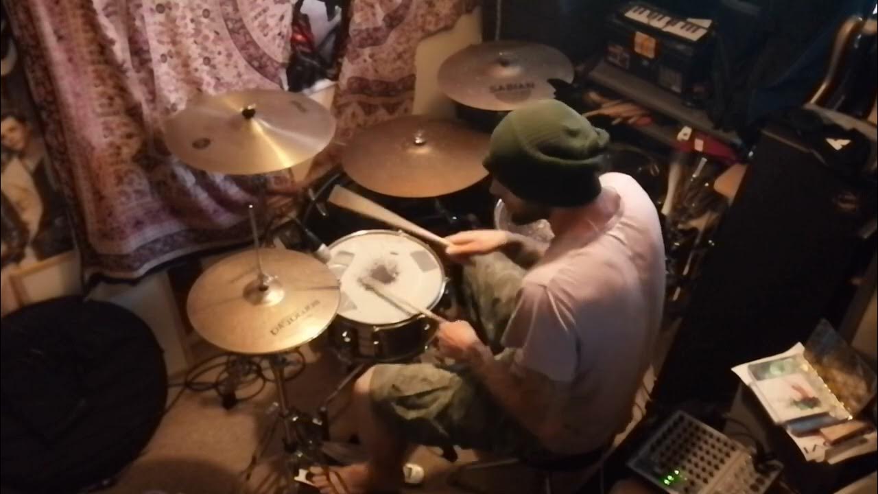 JackAdrenaline's tweet card. Chainsmokers - Closer ft Halsey - Improvised drum cover, one take, no...