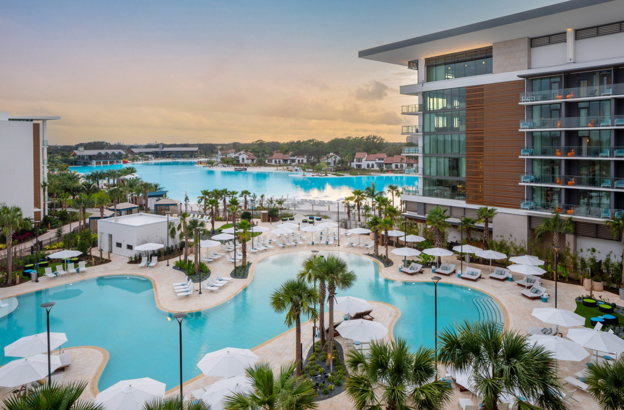 CoStarNews's tweet card. Buildings and people can stay cool with these techniques, design professionals say