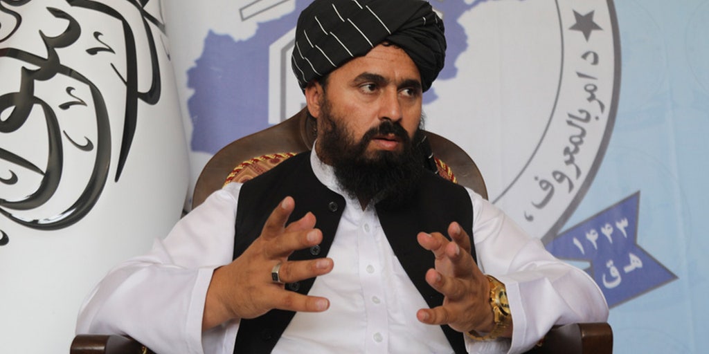 sigterm9kill's tweet card. A spokesman for Taliban's Ministry of Vice and Virtue says that women lose value if they don't wear a hijab and expose their faces in public.