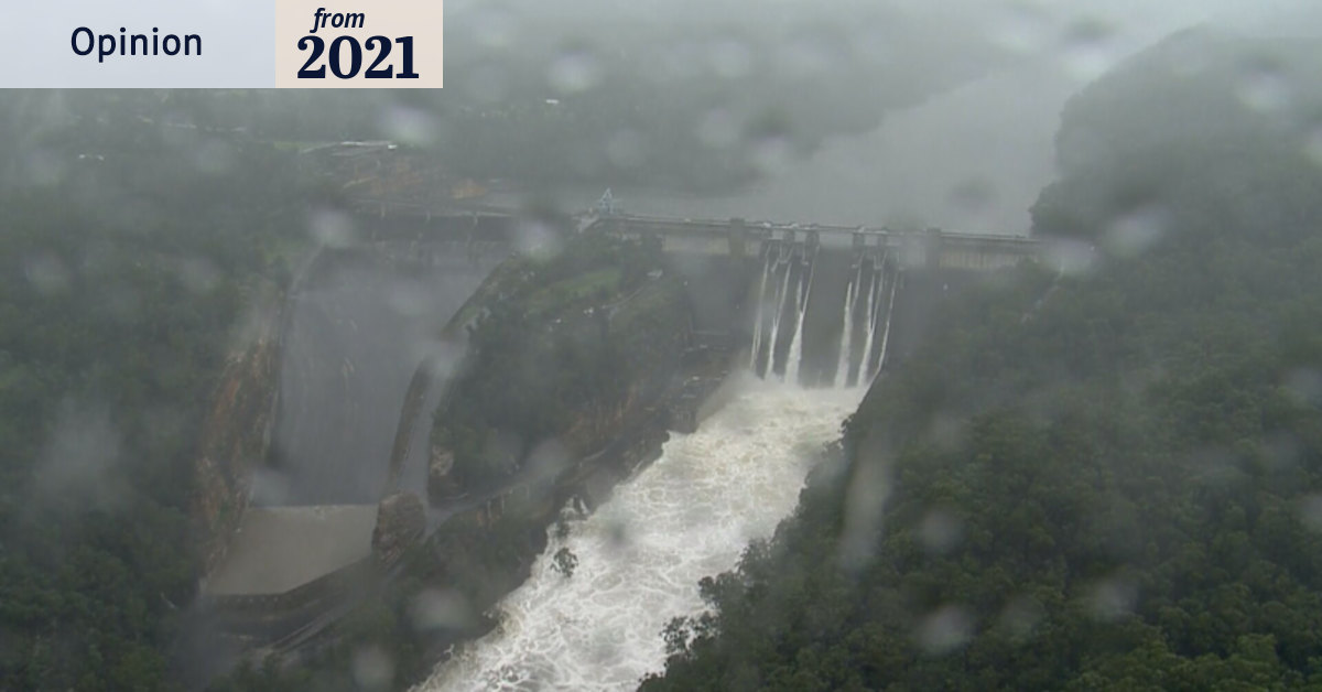 Committee4Syd's tweet card. We need to restore our floodplains and stop building in their path. Raising the height of Warragamba Dam will not keep many thousands of Sydney residents from danger.