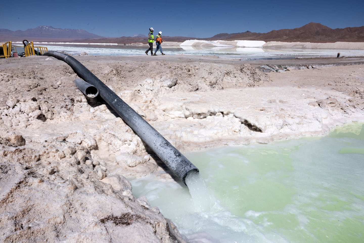 dharnanoor's tweet card. Instead of simply swapping traditional cars for EVs, the report released Tuesday from the Climate and Community Project offers another way to tackle the climate crisis: reducing dependency on cars in...