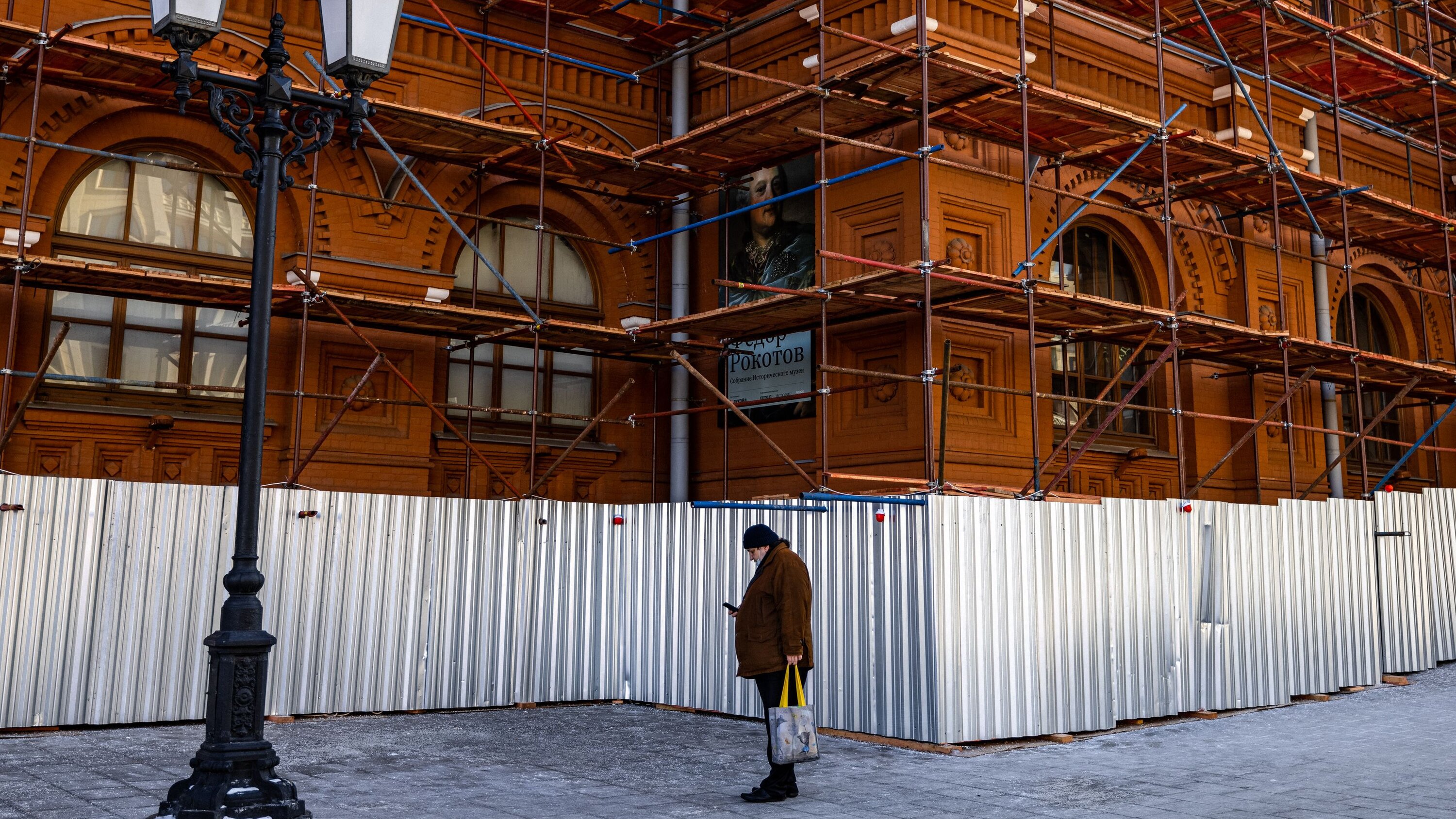 SevenXtrem68's tweet card. The introduction of a state-approved messaging app has raised fears that Russia could be preparing to block WhatsApp and Telegram.