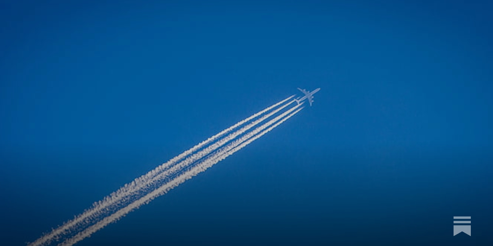 ExtinctionR's tweet card. Could we halve aviation's climate impact at a fraction of the cost of sustainable aviation fuels?