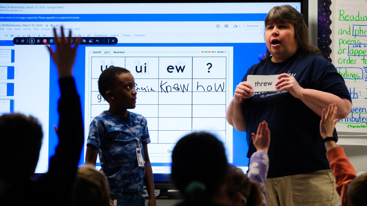 LearnCenterT's tweet card. New evidence suggests some types of spelling instruction offer bigger payoffs for reading than others.