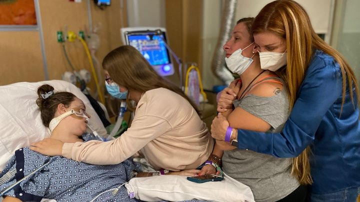 revnette's tweet card. UPDATE:  11/11/21   11:25 PM  ATHENA PASSED AWAY. Last night our beloved Athena passed on i… Minnie Lawrence needs your support for Support For Athena Howard