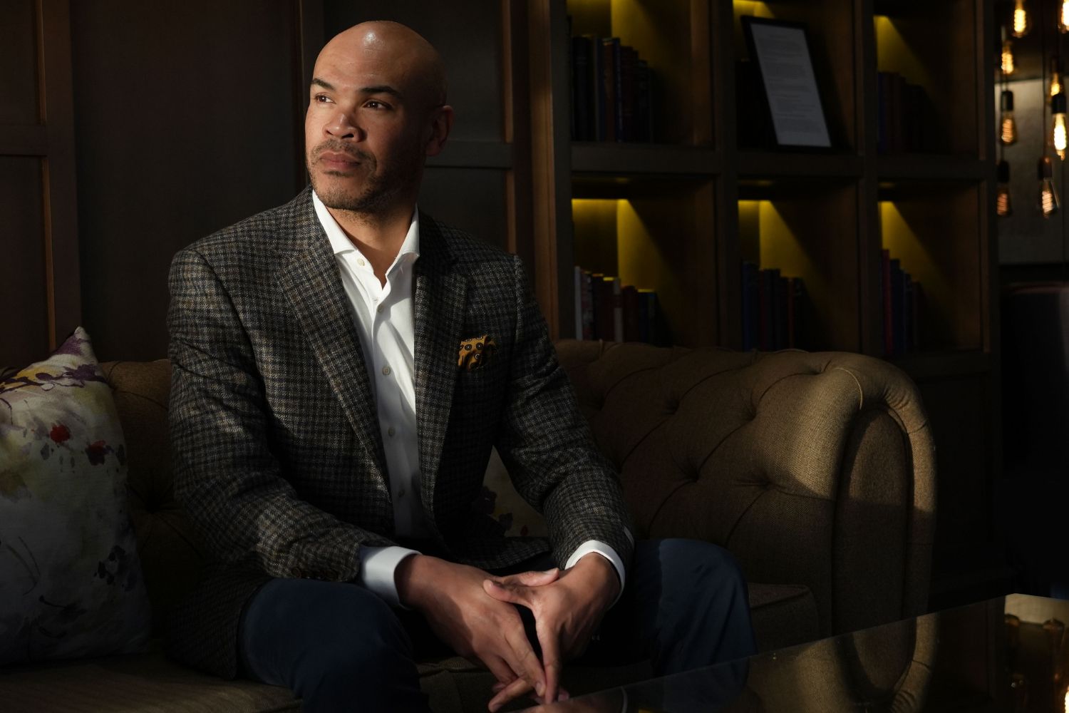 itwiz's tweet card. Discover premium smart-casual menswear for every occasion. Family-owned since 1898, styling exceptional men with curated designer brands.