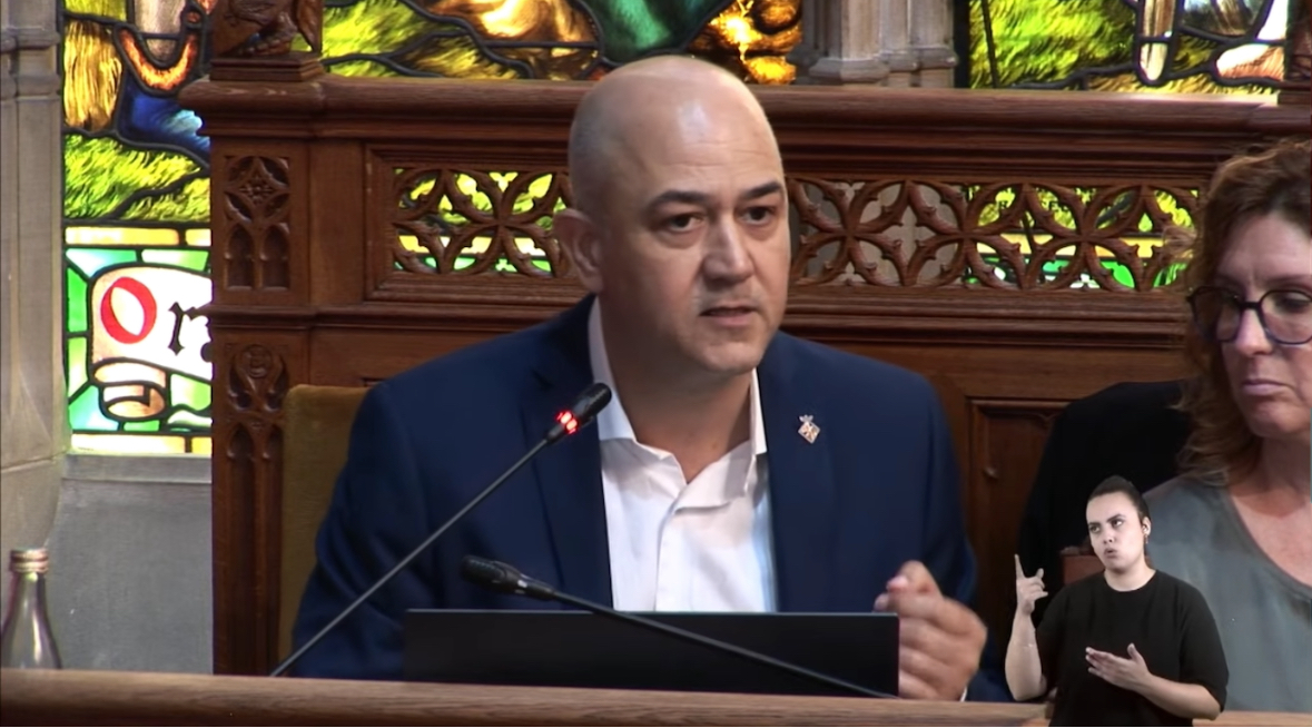 ElPi_IB's tweet card. El Pi – Proposta per les Illes ha presentat una moció al Consell de Mallorca en què demana la creació d’una comissió que gestioni el trasllat dels Caps de Bou de Costitx del Museu Arqueològic...