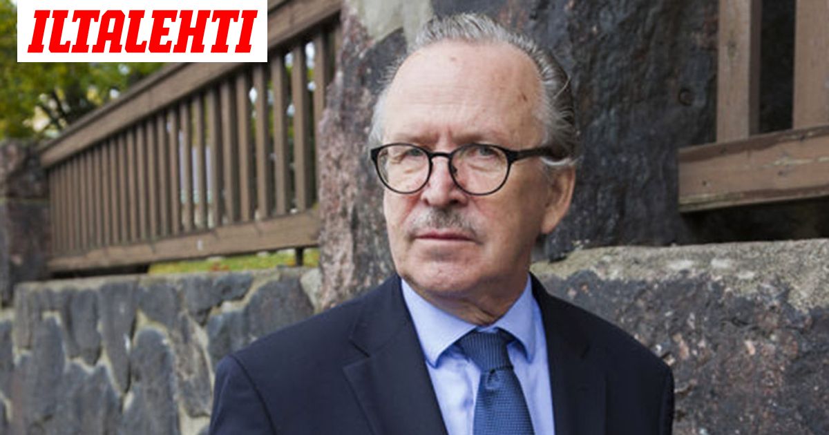 lustraatio's tweet card. Kirjaväite: SDP:n vaikuttajat, Kalevi Sorsa, Paavo Lipponen ja Erkki Tuomioja olivat mukana Rusin vakoiluvuodoissa yhdessä demarijohtoisen Supon kanssa.