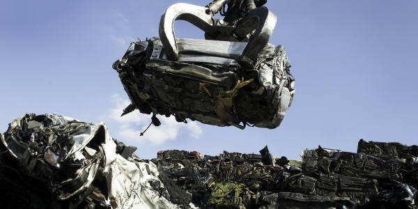 tes's tweet card. Single-word headline judgements to be removed with ‘immediate effect’ as part of a government shake-up of school accountability and improvement