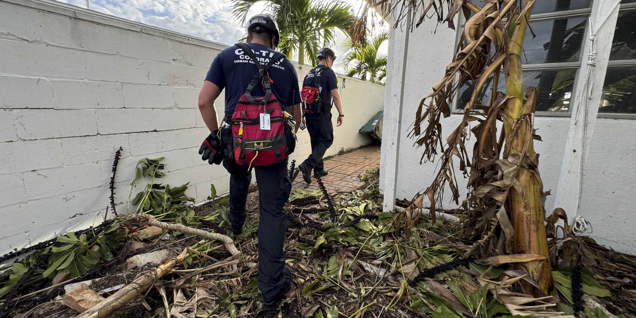 AlexanderKafka's tweet card. The agency’s leader suggested he recently learned there was an annual hurricane season.