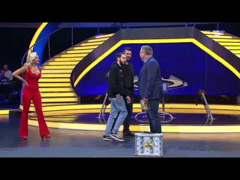 laurabdev's tweet card. Flitzer bei "Schlag den Star" - WO IST GTA 6!!