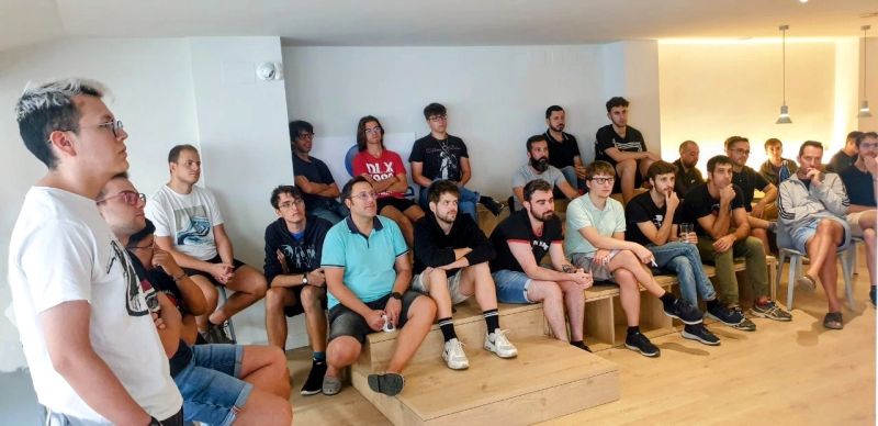 gisce's tweet card. 📢 Novetats! Estem emocionats de compartir que hem rellançat els nostres cicles de formacions interns dels divendres! 👥💼 🌟 Aquest divendres vam tenir una sessió fascinant sobre el mercat elèctric,...