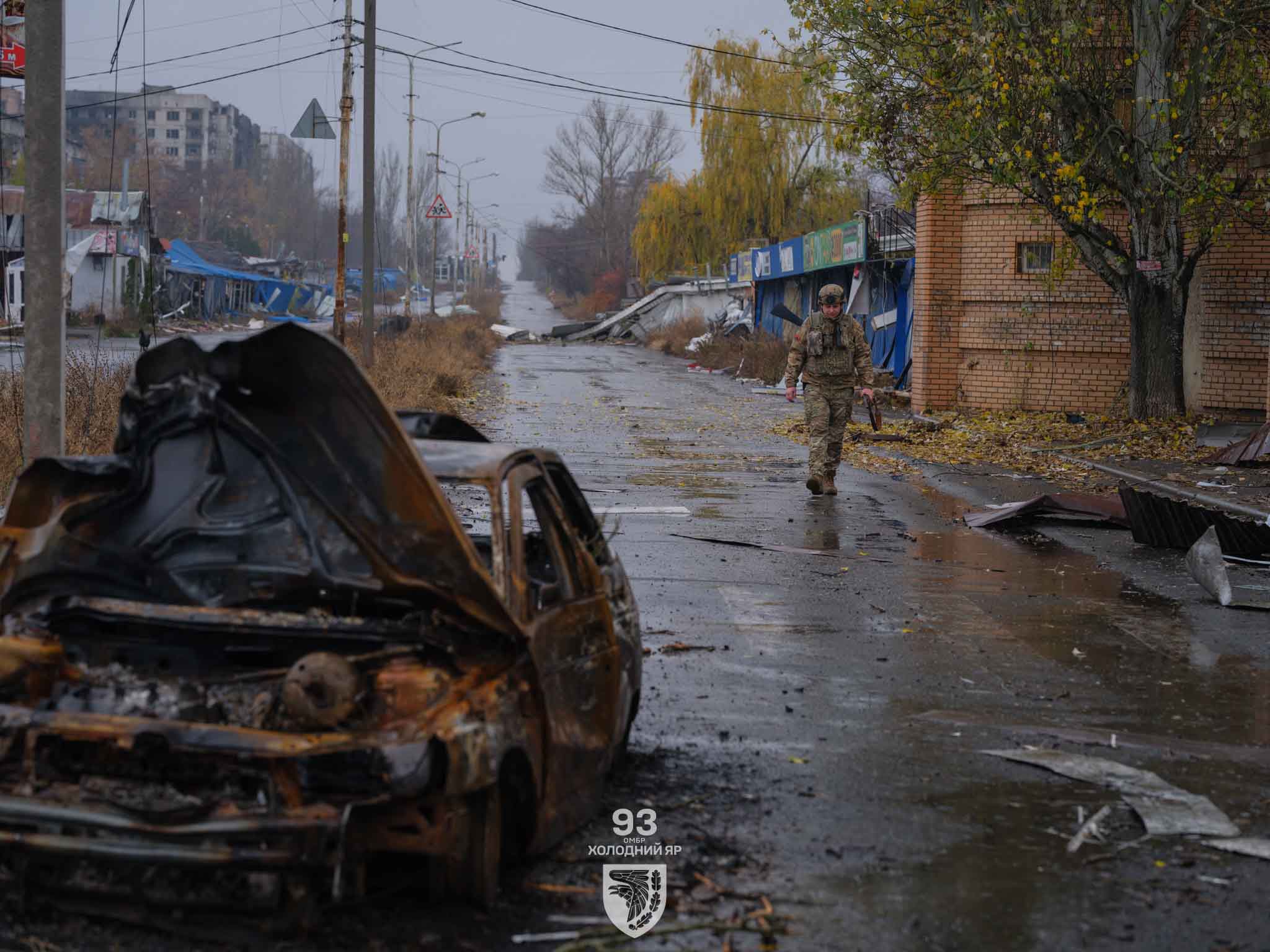 KyivIndependent's tweet card. Live coverage of Russia's war against Ukraine with breaking news and front-line updates, updated 6 times today. ]Ukraine's Ground Forces published photos of destruction in Kostiantynivka, Donetsk...