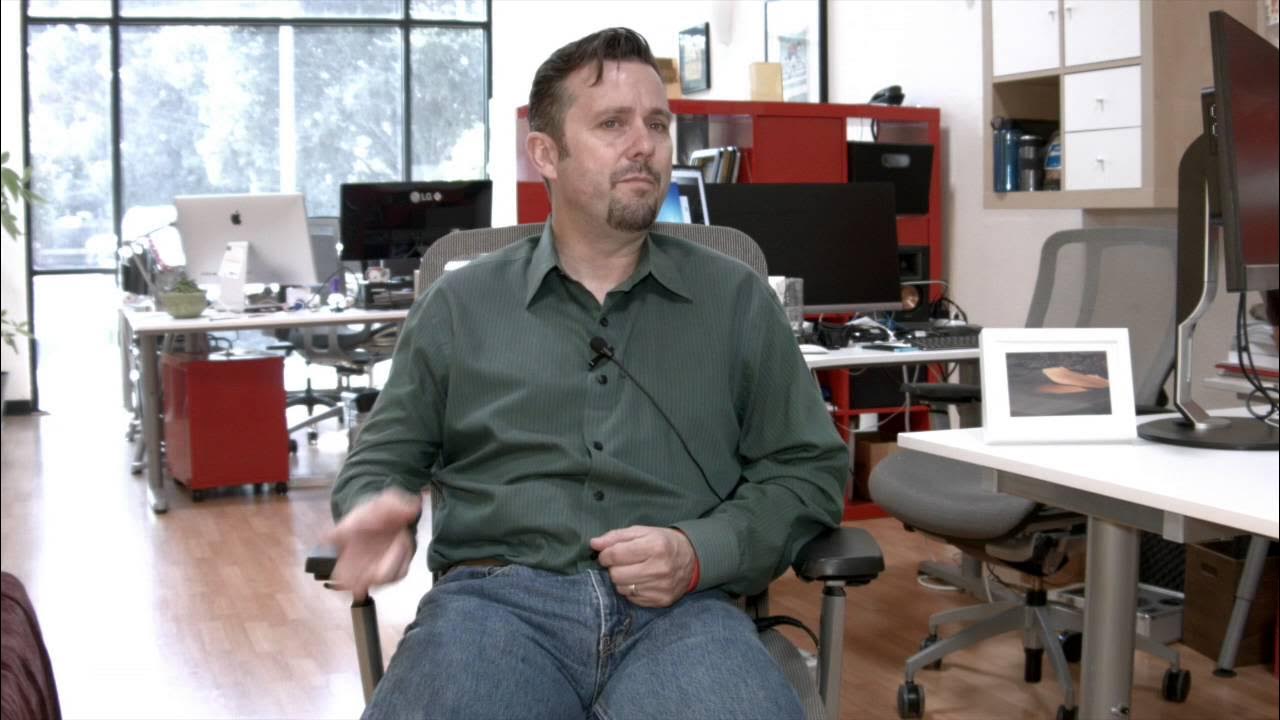 DesignSHIFT2010's tweet card. Background on Design SHIFT ORWL Secure PC