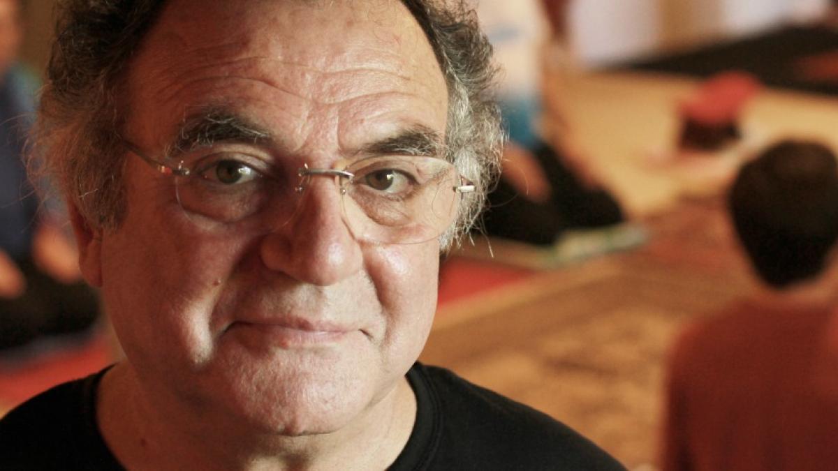 dwebos's tweet card. La intuïció, l'amor i la necessitat de transcendència són alguns dels temes que l'antropòleg Josep Maria Fericgla porta investigant durant dècades. Parlem amb e...