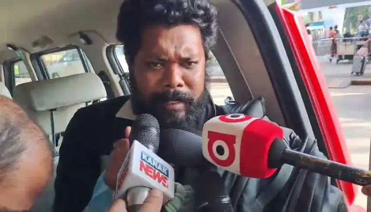 NirvayNews's tweet card. ପୋଲିସ୍ ଏସ୍‌ଆଇ ପରୀକ୍ଷା କେଳେଙ୍କାରୀ ମାମଲାରେ ଆଜି ହେବ ଶଙ୍କର, ସୁରେଶଙ୍କ ପଲିଗ୍ରାଫ୍‌ ଶୁଣାଣି । ଜେଏମଏଫସି ରୁରାଲ୍‌ କୋର୍ଟରେ ଆବେଦନ କରିଥିଲା କ୍ରାଇମ୍‌ବ୍ରାଞ୍ଚ । ଜେରା ସମୟରେ ଉଭୟ ବୟାନ ବଦଳାଉଥିବା କହିଛି କ୍ରାଇମବ୍ରାଞ୍ଚ ।...