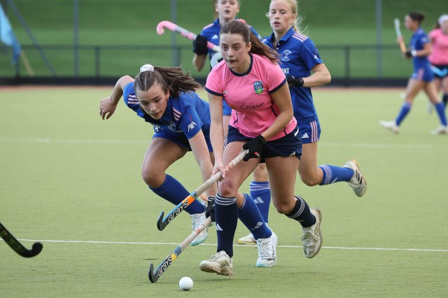 FrontRowUnion's tweet card. We caught up with the Women’s All Ireland Hockey League fixture between Portadown and University College Dublin on Saturday afternoon at Edenvilla. UCD had a strong first quarter with a tenth…