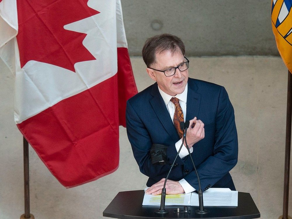 AlikaMD's tweet card. New licensing system gives health workers freedom to work throughout much of Canada