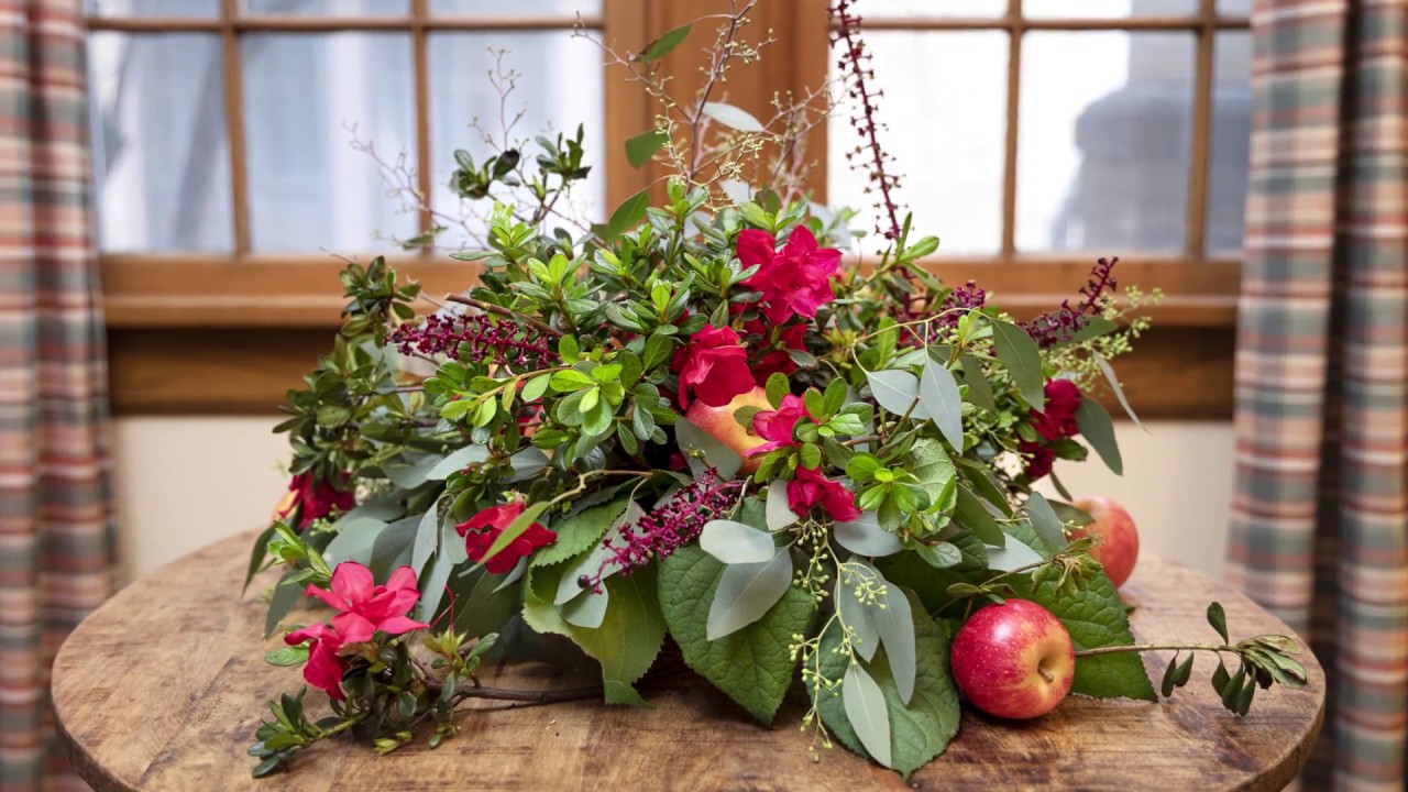 EncoreAzalea's tweet card. Create a Festive Fall Tablescape with Encore Azalea and Linda Vater