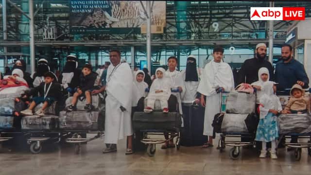 ABPNews's tweet card. मक्का से मदीना जा रही है एक बस की डीजल टैंकर से टक्कर हो गई, जिसमें 42 भारतीयों की मौत हो गई है. सऊदी अरब में यह हादसा भारतीय समय के अनुसार सोमवार रात लगभग 1:30 बजे मुफरीहाट नाम की जगह पर हुआ.