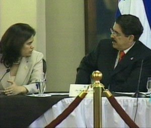 FNNHonduras's tweet card. Rixi Moncada, hoy candidata presidencial por Libertad y Refundación (Libre) y una de las voces más duras contra el bipartidismo, tuvo su origen político precisamente dentro de ese sistema que ahora...