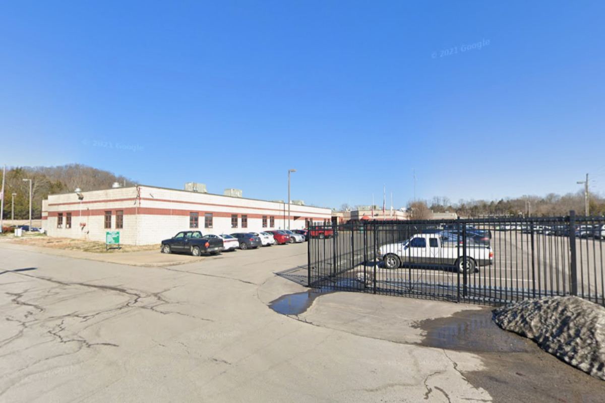 ProjectLifesavr's tweet card. Williamson County Sheriff's Office TN endorses Project Lifesaver, aimed at locating individuals with cognitive disorders who wander.