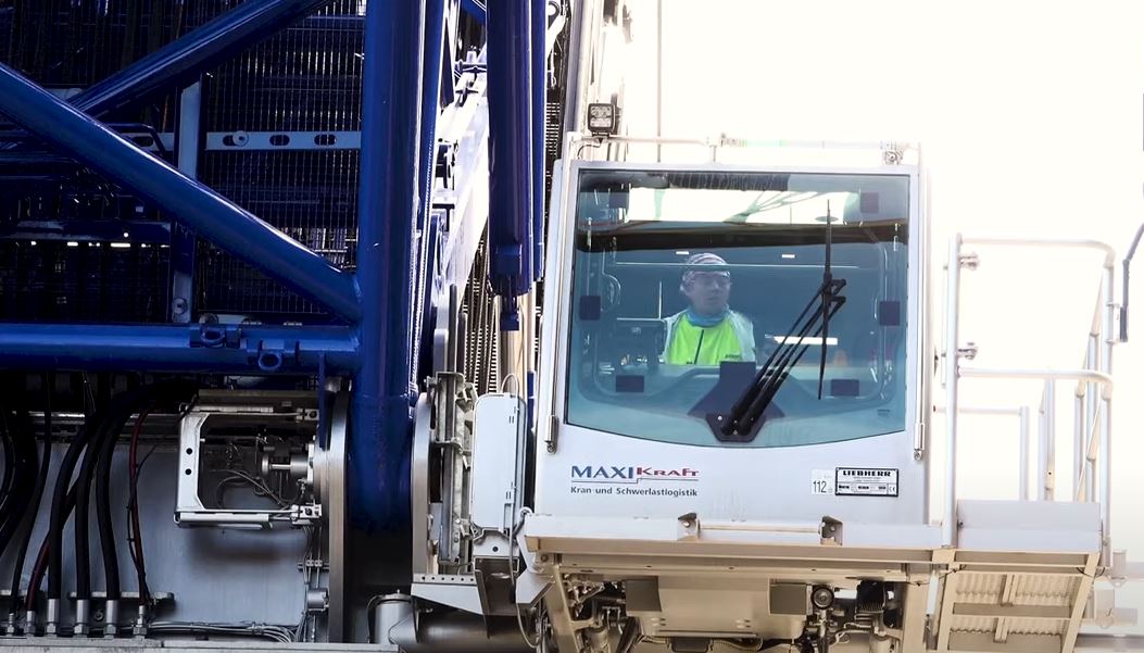 HeavyLift_News's tweet card. Maik Kanitzky founded the company in February 1992 in Züllsdorf, Brandenburg. With vision, a keen sense for technical developments and a clear commitment to quality, he systematically expanded. Since...