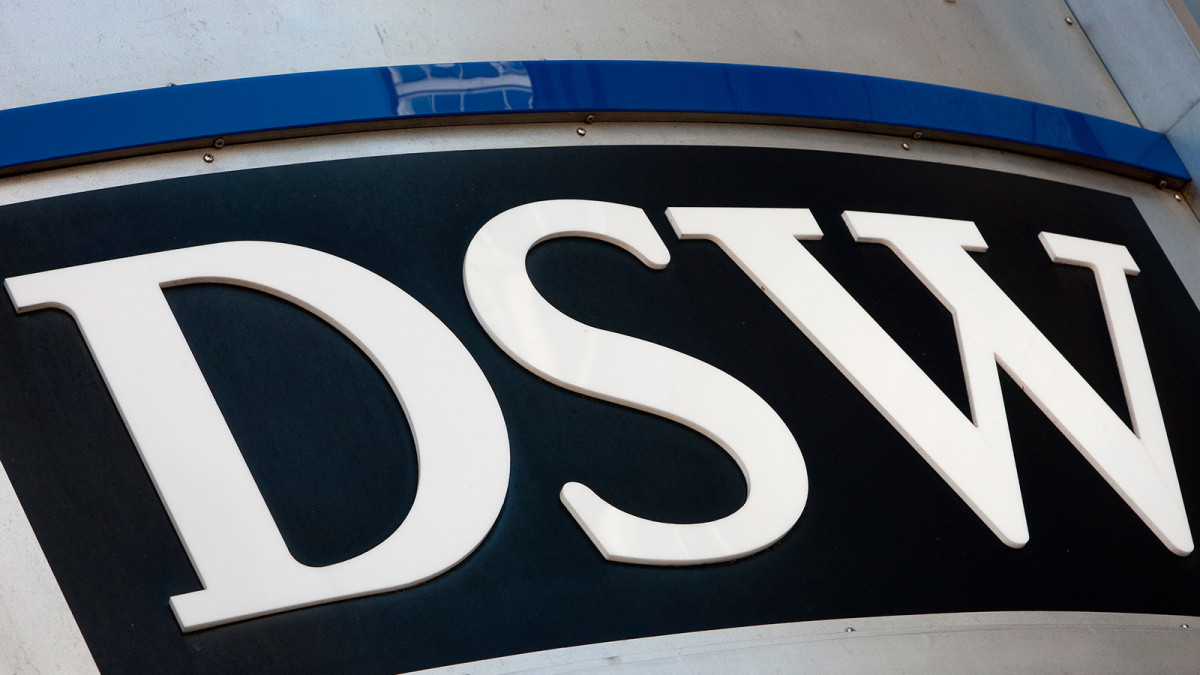 TheStreetTech's tweet card. Acquisition of Canadian retailer Town Shoes and the introduction of DSW kids allows the retailer to put its best earnings foot forward in five years.