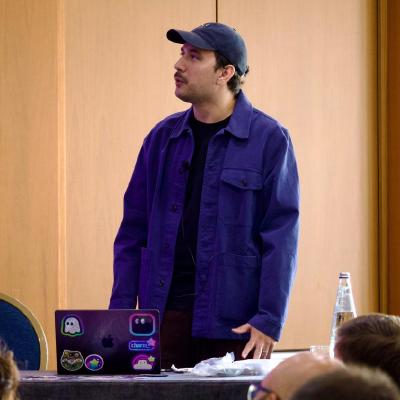 Tweet card summary image