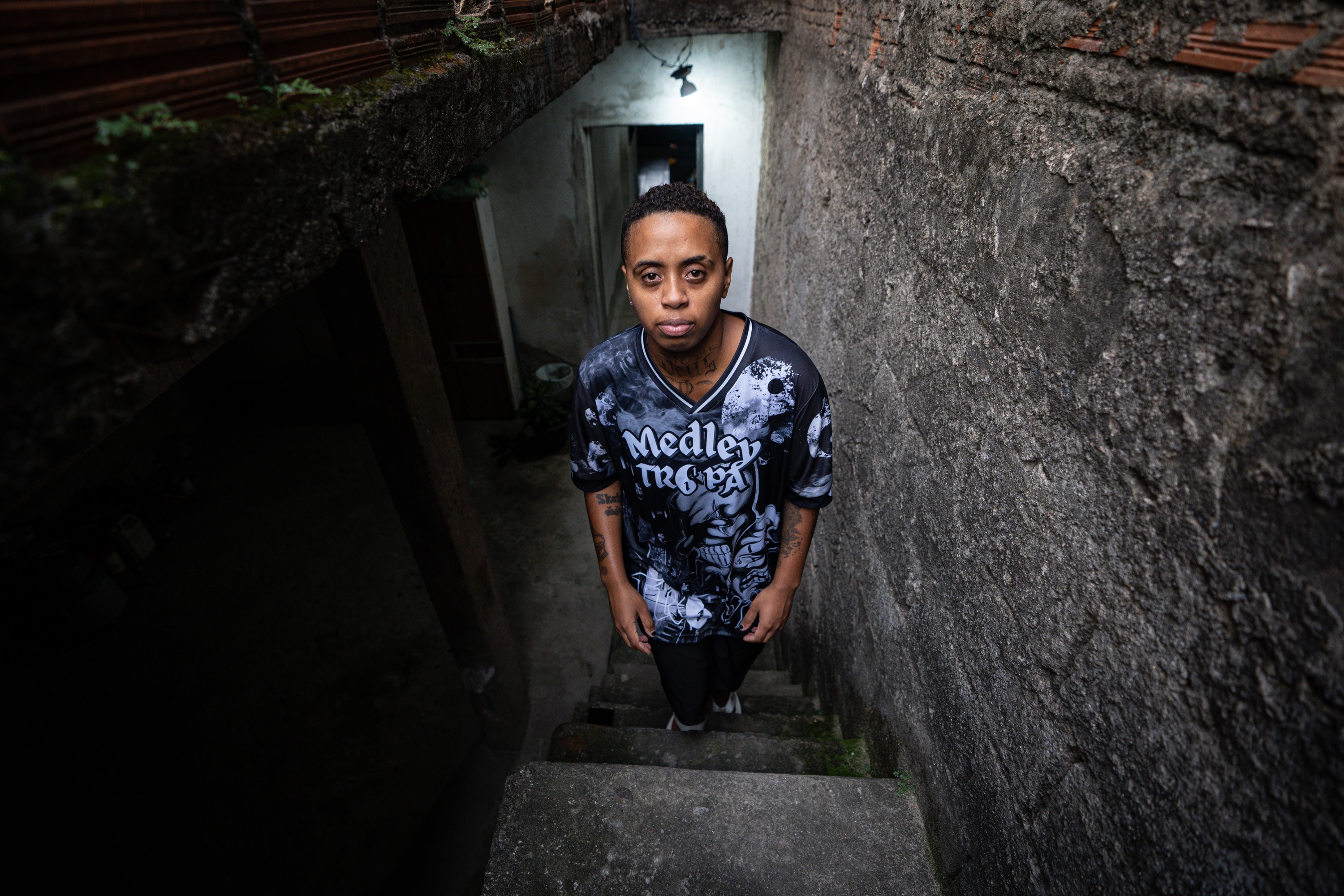 shavozooficial's tweet card. DJs defendem o novo formato por proporcionar que jovens de periferia frequentem outras regiões em busca do ritmo, longe da repressão policial. Mas cobram o governo, que marginaliza o gênero, transf...