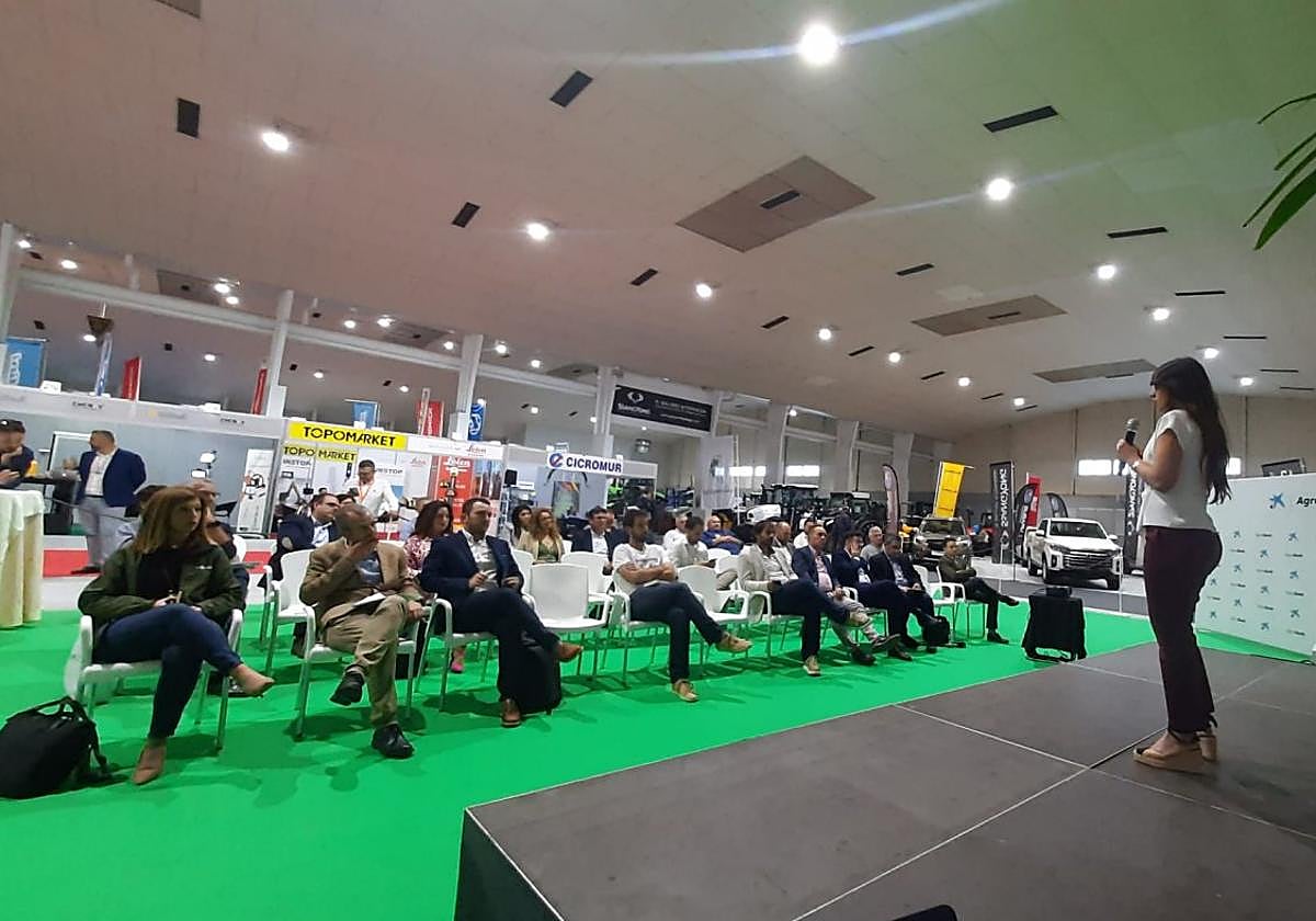 CEBAS_CSIC's tweet card. La Feria Internacional Agrícola, que se desarrollará del 20 al 22 de noviembre, llegará con ponencias, mesas redondas, presentación de productos y la celebración del Día