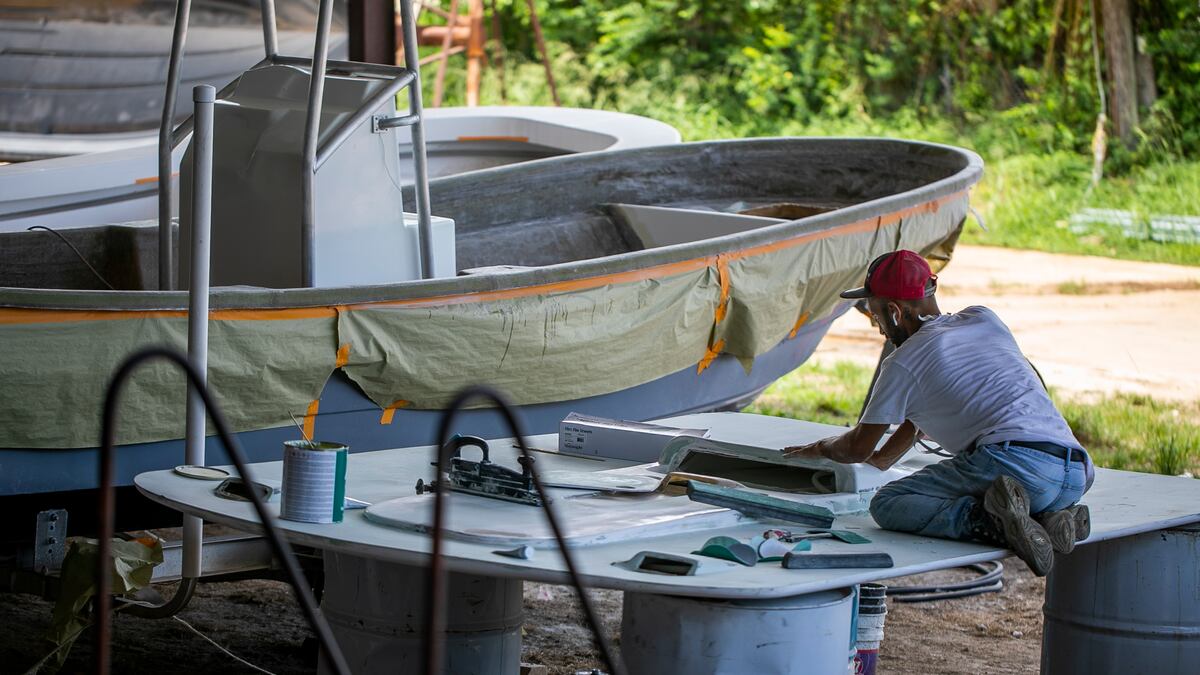 MECHTECHPR's tweet card. La necesidad de técnicos, mecánicos y capitanes es tal que, según entrevistados, quienes se preparan en este campo encuentran trabajo de inmediato mientras otros se ven forzados a estudiar fuera de...