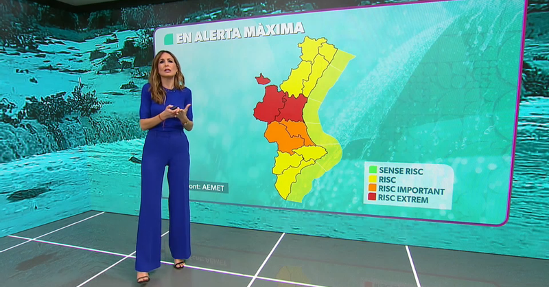 JuanSimo_SDyAP's tweet card. L'espai informatiu de migdia dels serveis informatius d’À Punt Mèdia. Inclou el seguiment de l'última hora de la DANA que assola la Comunitat Valenciana.