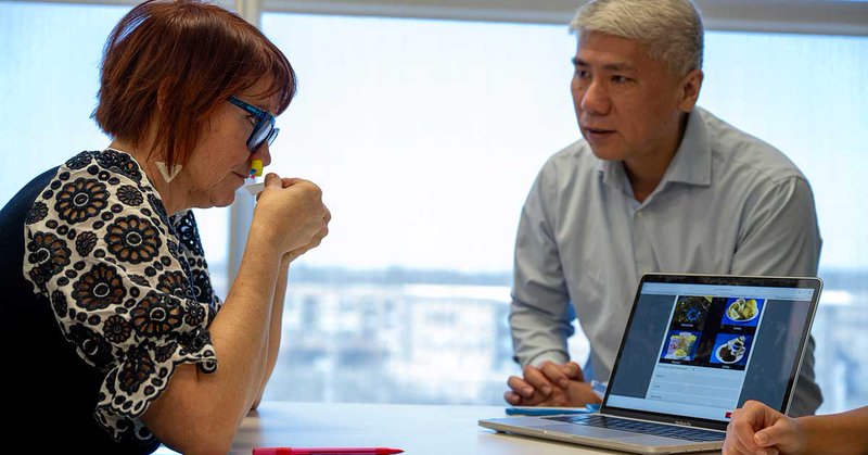 Tweet card summary image