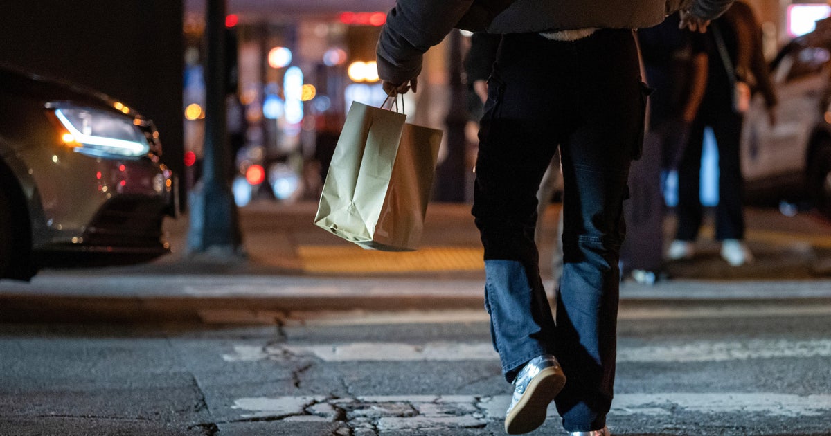 CBSNews's tweet card. The percentage of Americans just scraping by financially is rising as wage growth slows and inflation flares, Bank of America finds.