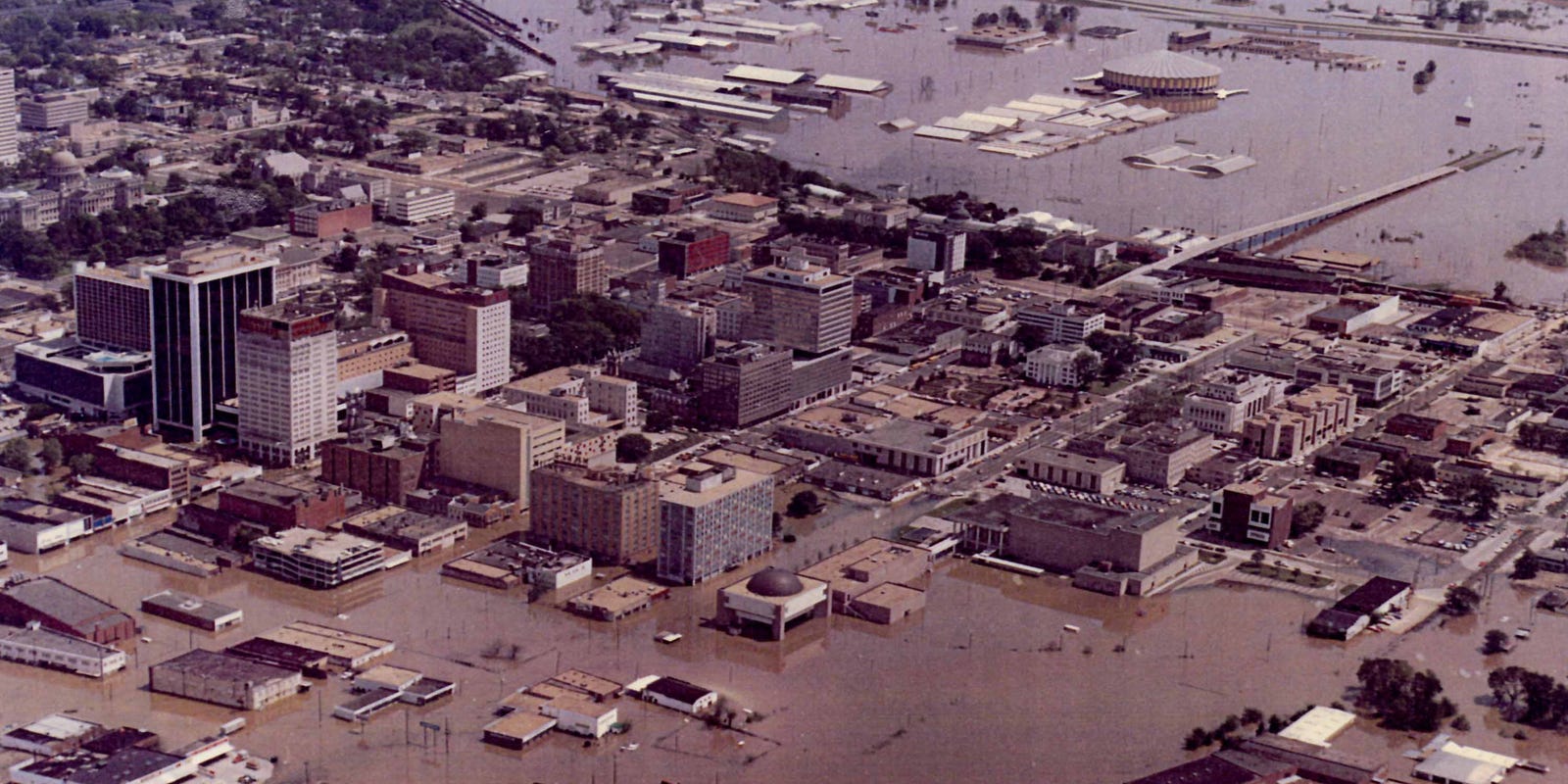 KeishaRoweCL's tweet card. The city of Jackson suffered massive flooding after the Pearl River reached a historic crest of 43.28 feet in 1979.