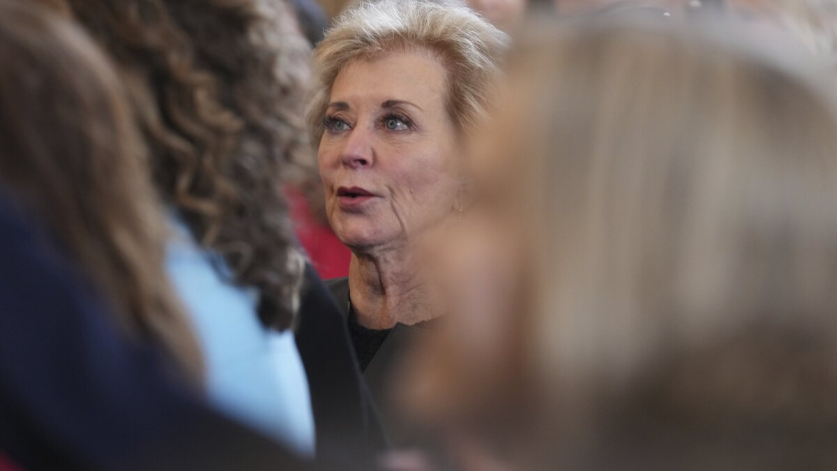 EdWeekSCavanagh's tweet card. Secretary Linda McMahon said the Education Department would no longer honor the extensions it had granted states.