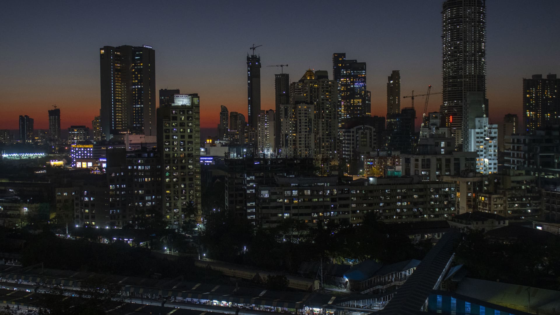 InterloopC's tweet card. India is set to overtake Japan and Germany to become the world's third-largest economy, according to S&P Global and Morgan Stanley.