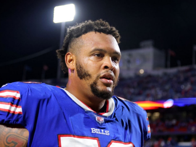 ScriptCards's tweet card. Bills team mate Dion Dawkins is praying for his fellow player's recovery, but is resigned to the fact that only God can save Damar Hamlin now.