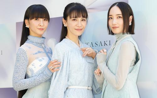 big_yokoyama's tweet card. 3人組テクノポップユニットPerfumeが、デビュー20周年記念日を迎えた21日、公式サイトなどで、年内をもってコールドスリープ（活動休止）に入ることを発表し… - 日刊スポーツ新聞社のニュースサイト、ニッカンスポーツ・コム（nikkansports.com）