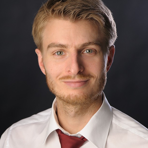 pcr_online's tweet card. Founded in 2020 by open-source veterans Sönke Liebau and Lars Francke, the German startup, Stackable, is reimagining enterprise data platforms with a modular,