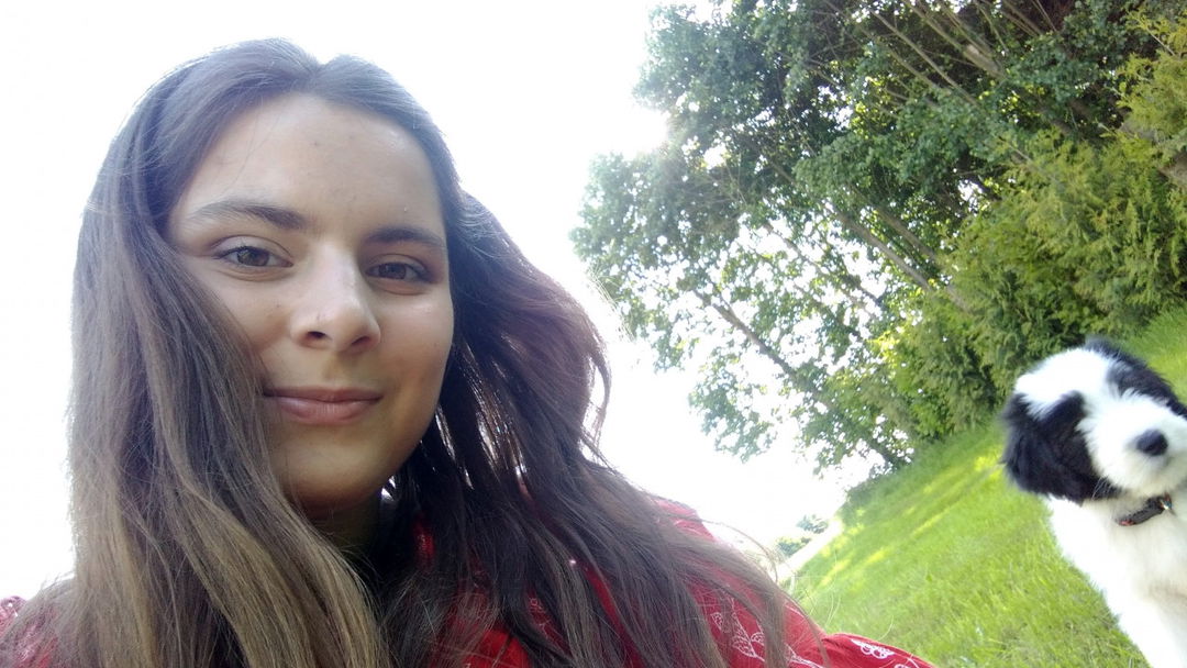 spd_hef's tweet card. Sie ist jung, eloquent, politisch engagiert und tritt konsequent für Nachhaltigkeit ein: Amy Sabrina Petzel will Politik aktiv mitgestalten und Einzug in die Bad Hersfelder Stadtverordnetenversamml...