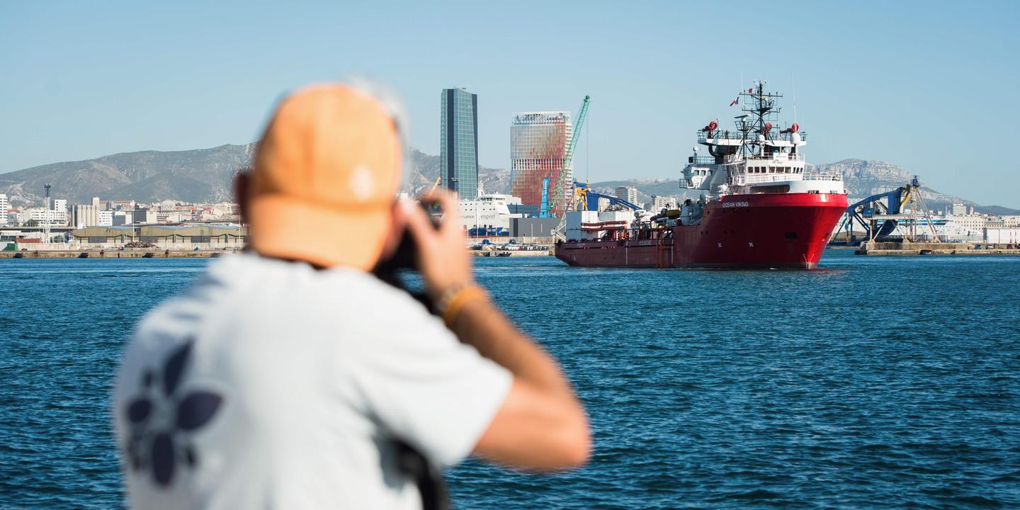lemondefr's tweet card. Dans plusieurs décisions rendues le 13 mai, le Conseil d’Etat rappelle que les collectivités locales sont fondées à soutenir des actions humanitaires.