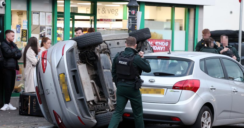 Tweet card summary image