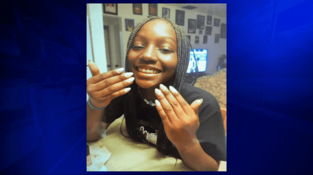 wsvn's tweet card. MIAMI (WSVN) - The search for a missing 10-year-old girl has been upgraded to an Amber Alert.The search is on for Randi Canion. Randi wasRead More