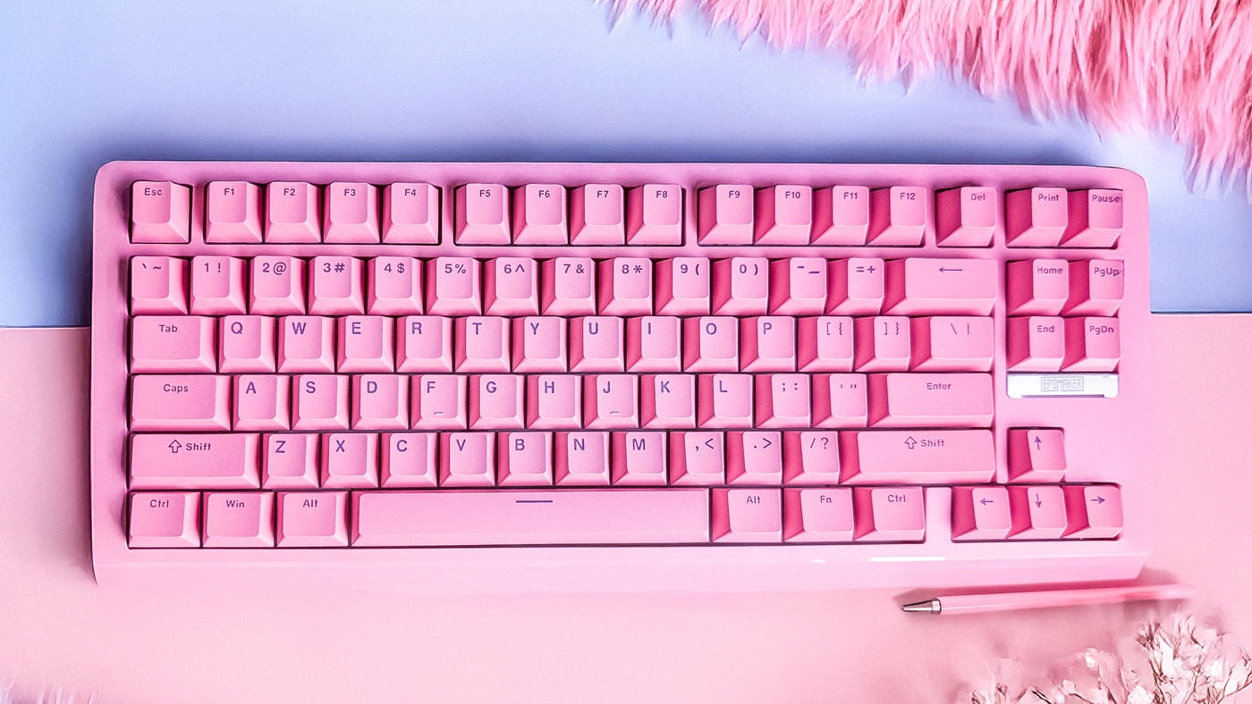 TechAcuteCom's tweet card. The Epomaker G84 is a visual treat, especially in the pink variant. Its compact 80% layout is both functional and space-saving...