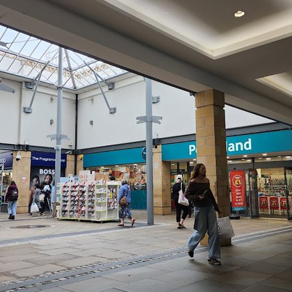 Tweet card summary image