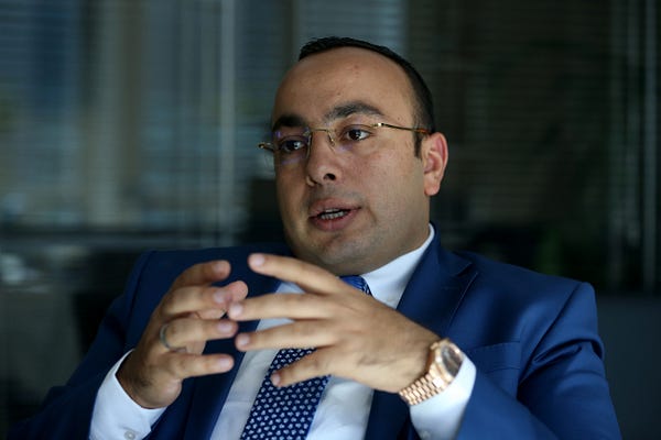 ErhanErkut's tweet card. Every idea needs a Medium